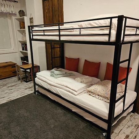 Apartman David - Ad Magura ドノヴァリ エクステリア 写真