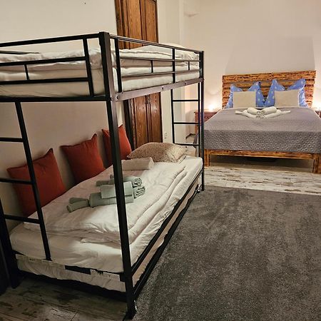 Apartman David - Ad Magura ドノヴァリ エクステリア 写真